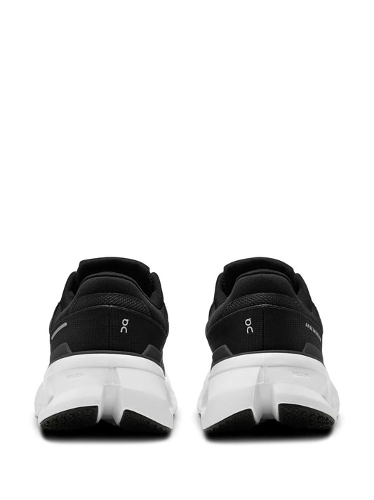 CloudRunner 2 | Eclipse Black
