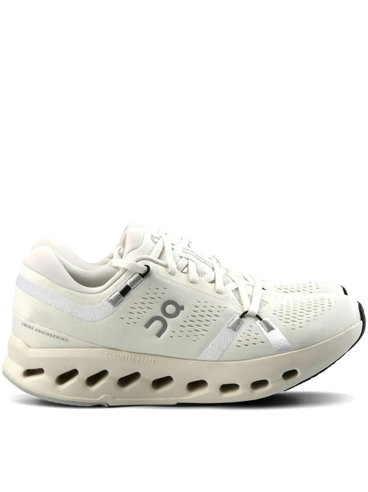 CloudSurfer | Misy White